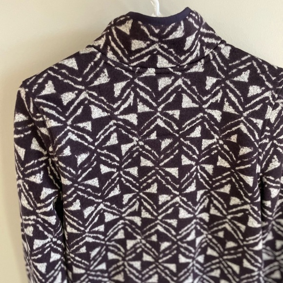 L.L. Bean Retro Geo Print Sweater Fleece Pullover - Dark Purple - Size Medium - Picture 7 of 12
